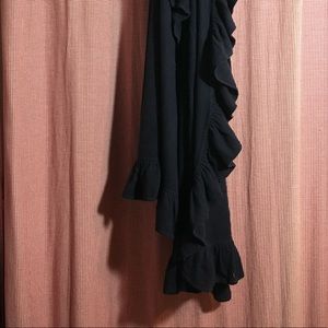 Magaschoni huge 100% cashmere shawl / scarf.